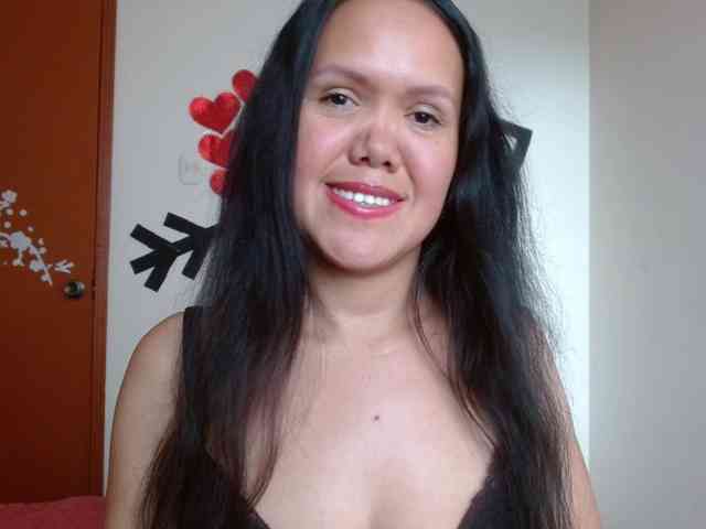 marilyn-beautifullyhairy webcam