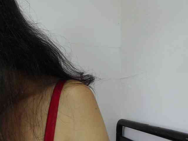 marilyn-beautifullyhairy webcam