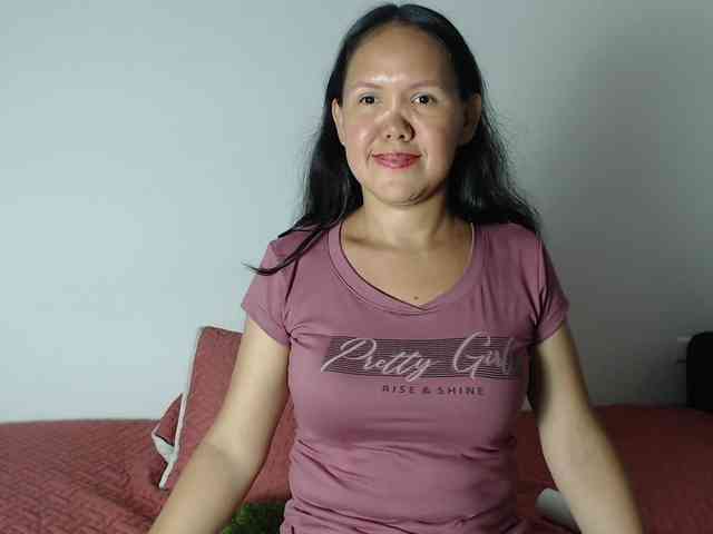 marilyn-beautifullyhairy webcam