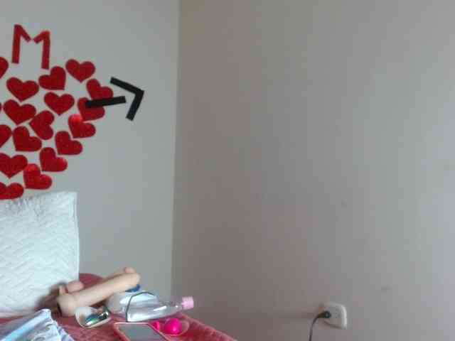 marilyn-beautifullyhairy webcam