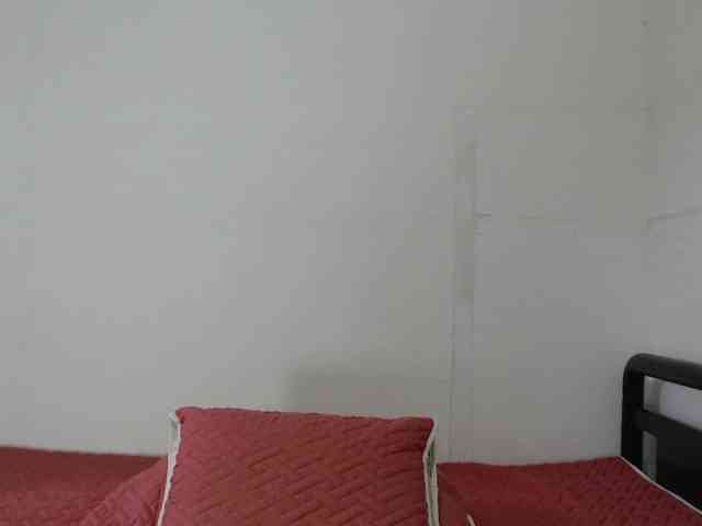 marilyn-beautifullyhairy webcam