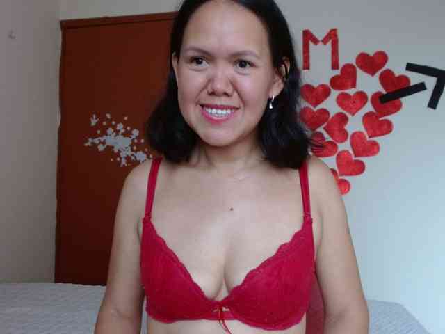 marilyn-beautifullyhairy webcam
