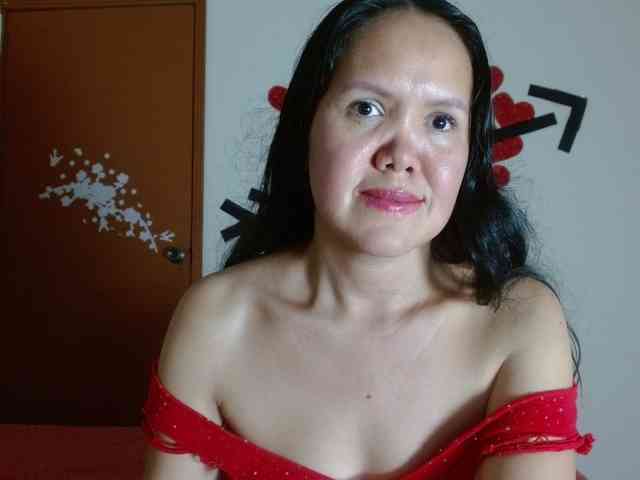 marilyn-beautifullyhairy webcam