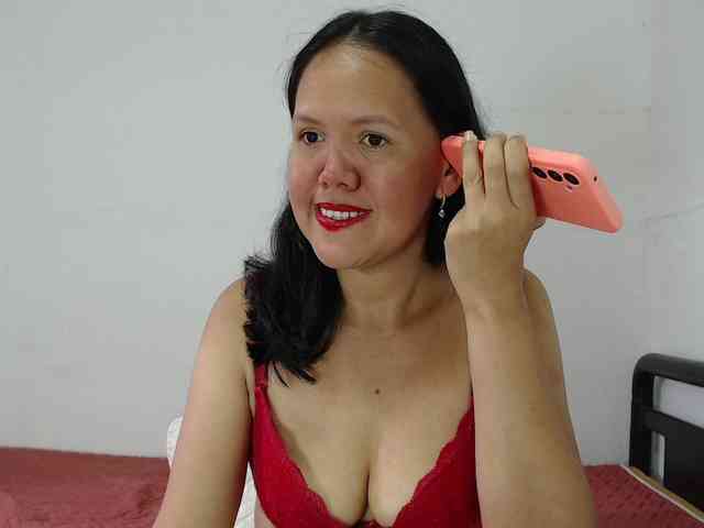 marilyn-beautifullyhairy webcam