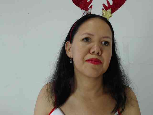 marilyn-beautifullyhairy webcam