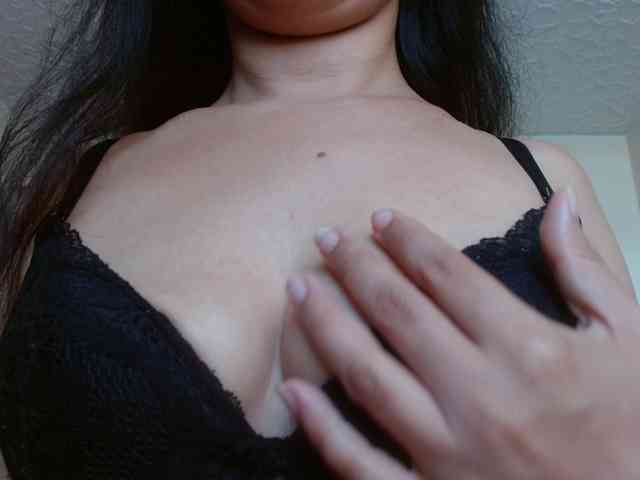 marilyn-beautifullyhairy webcam