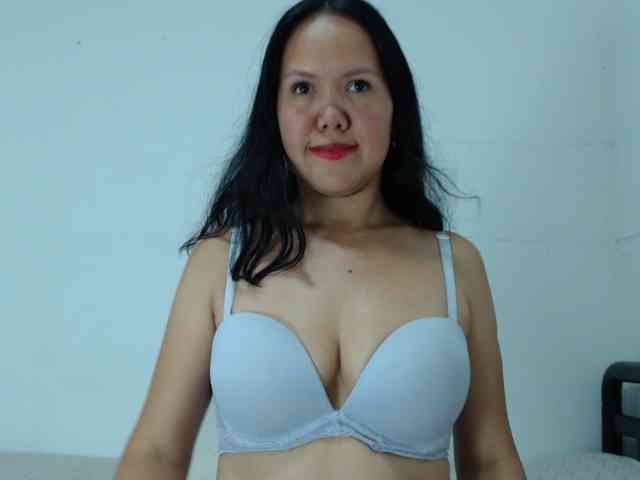 marilyn-beautifullyhairy webcam