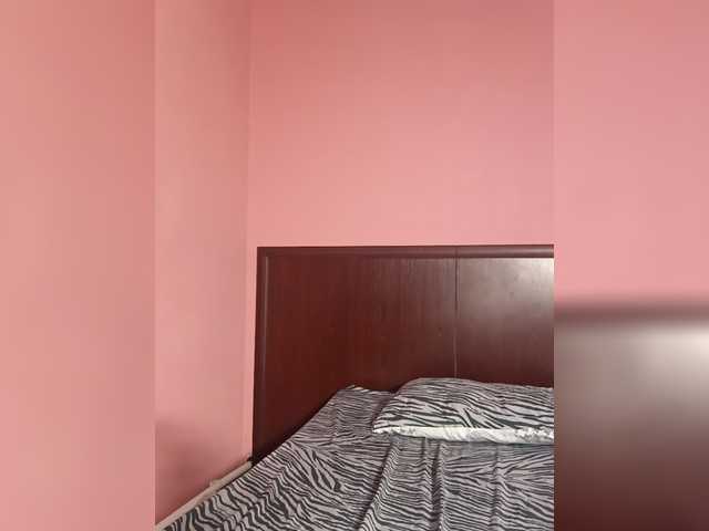 LiShhh from BongaCams