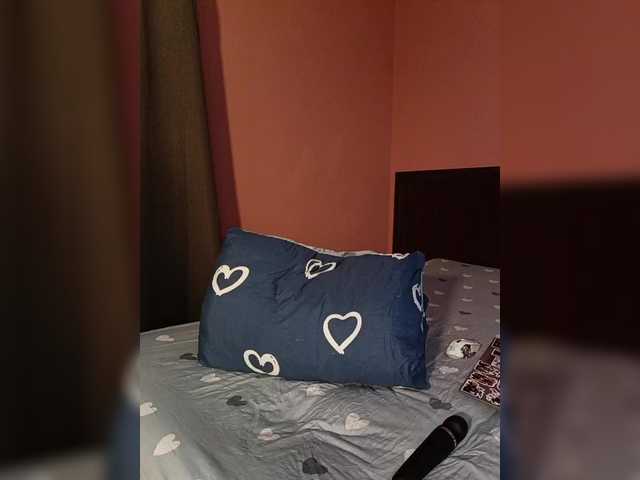 LiShhh's BongaCams show and profile