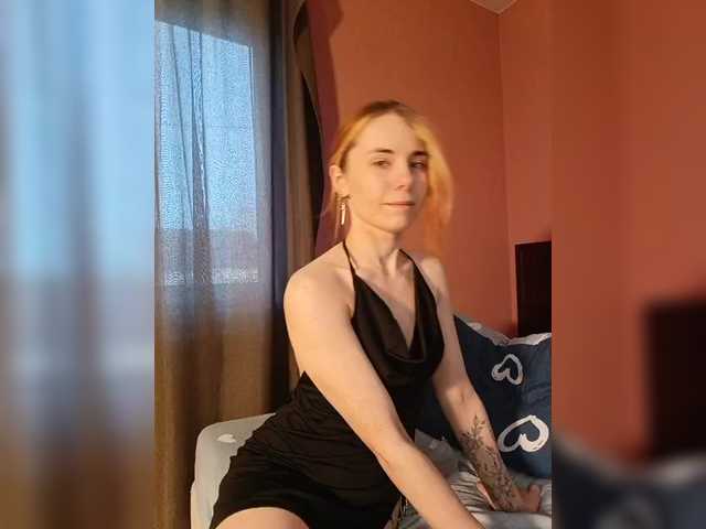 LiShhh's BongaCams show and profile