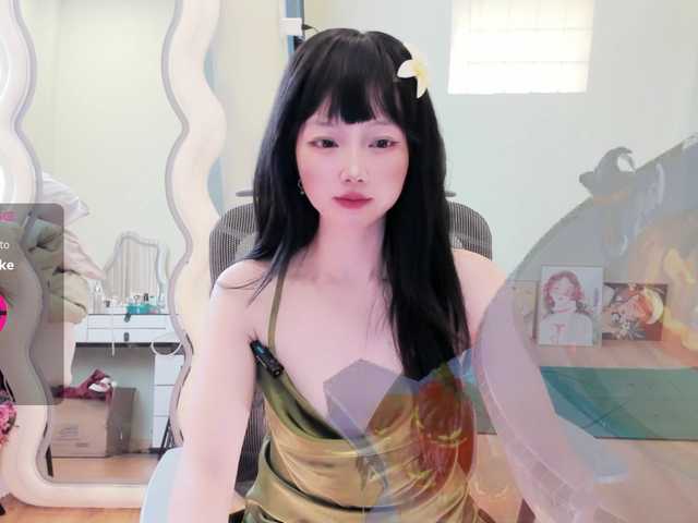 Sari94's BongaCams show and profile
