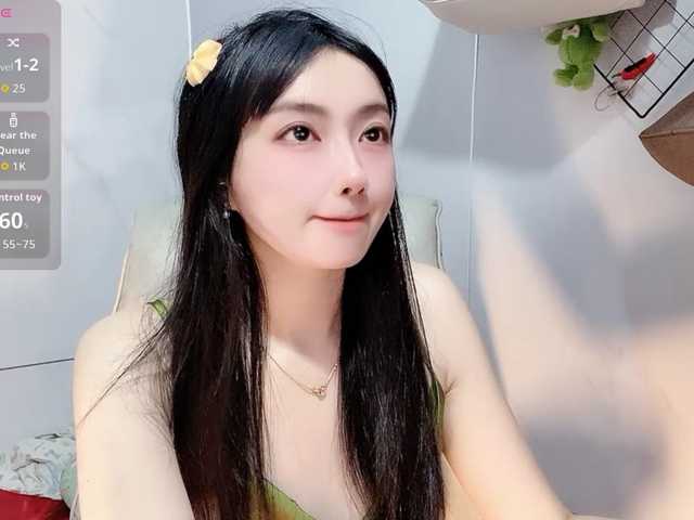 Sari94's BongaCams show and profile