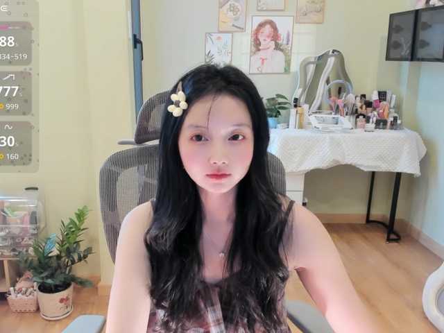 Sari94's BongaCams show and profile