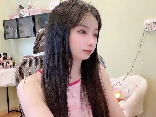 Sari94's BongaCams show and profile