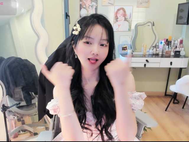 Sari94's BongaCams show and profile