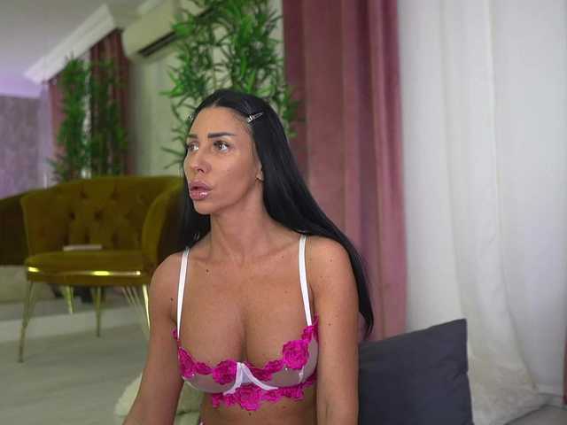 MyaBlack's BongaCams show and profile