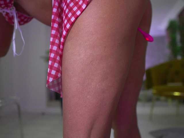 MyaBlack's BongaCams show and profile