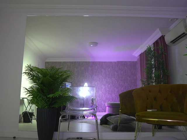 MyaBlack's BongaCams show and profile