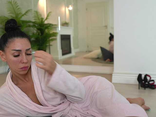 MyaBlack's BongaCams show and profile