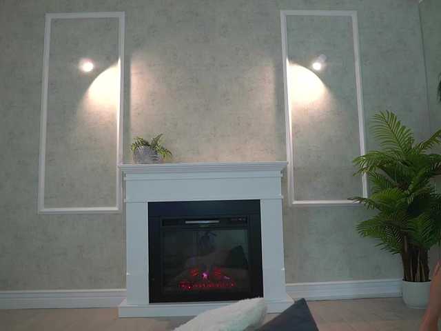 MyaBlack's BongaCams show and profile