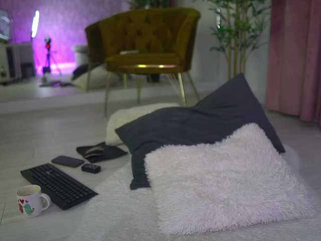 MyaBlack's BongaCams show and profile