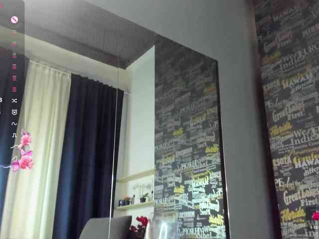 MyaBlack webcam