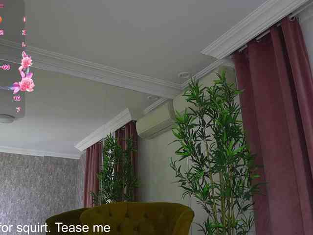 MyaBlack webcam
