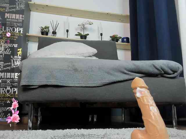 MyaBlack webcam