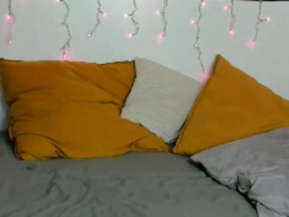 IninityKitty Porn Show