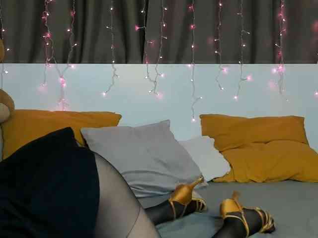 IninityKitty webcam