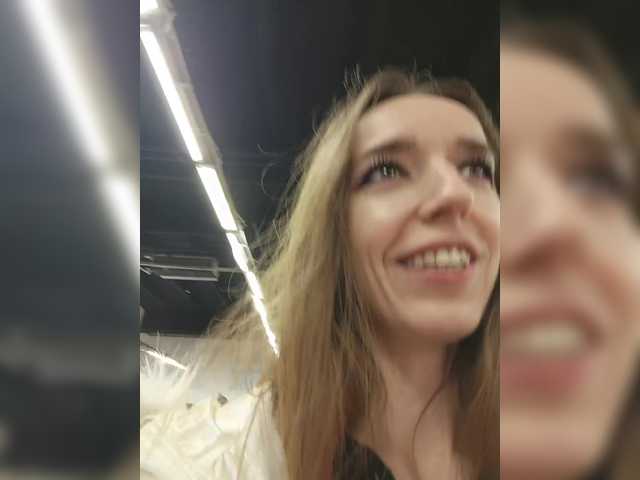 StarKristy's BongaCams show and profile