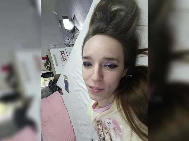 StarKristy's BongaCams show and profile