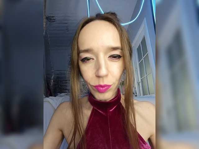 StarKristy's BongaCams profile