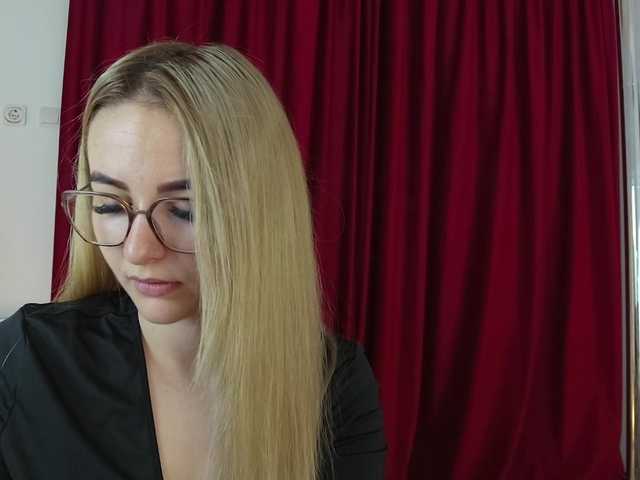 ArielQuinn from BongaCams is Freechat