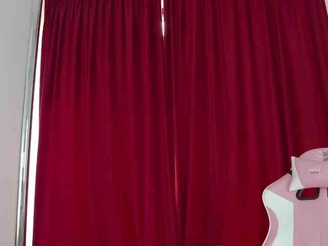 ArielQuinn webcam