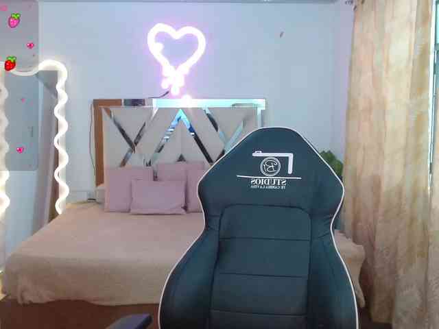 kittystar-tay webcam