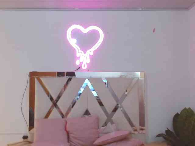kittystar-tay webcam
