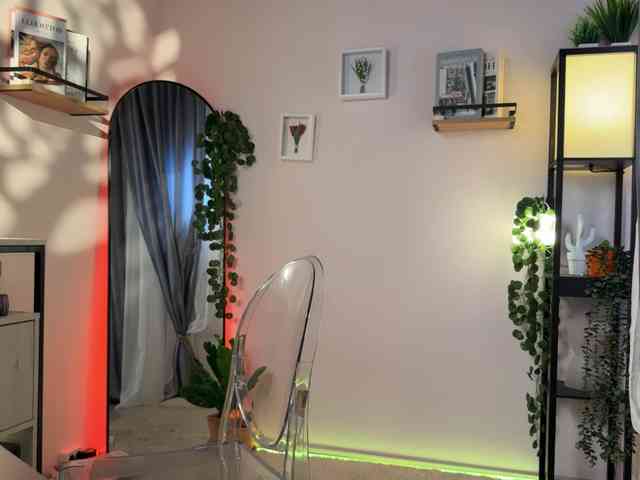 LelaRyan webcam