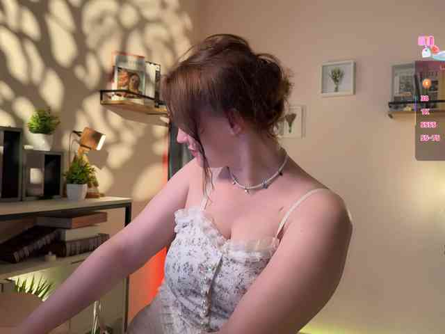 LelaRyan webcam