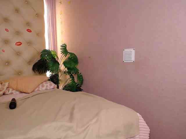 LelaRyan webcam