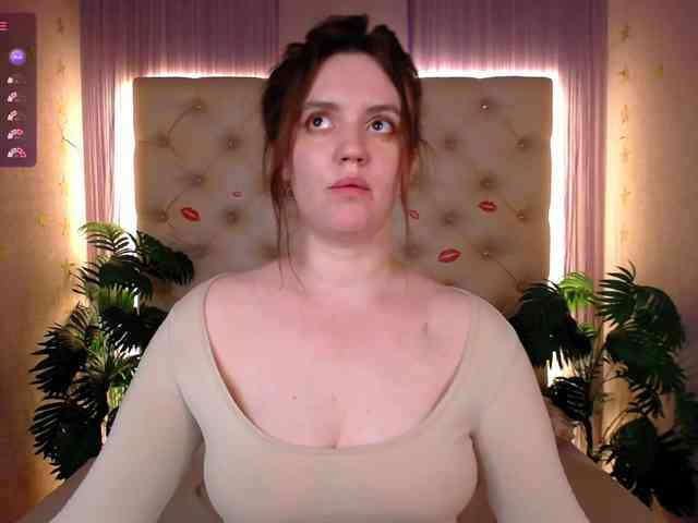 LelaRyan webcam