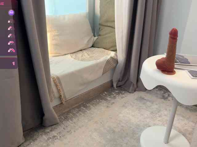 LelaRyan webcam