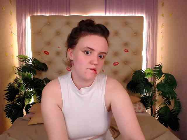 LelaRyan webcam