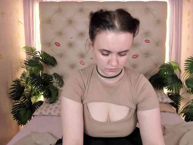 LelaRyan webcam