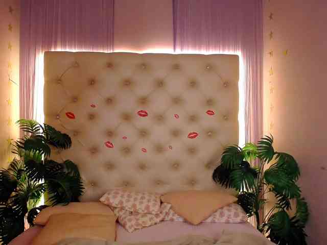 LelaRyan webcam