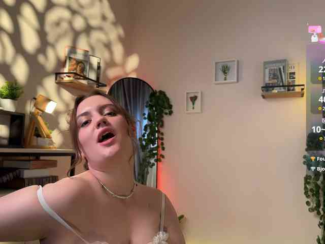 LelaRyan webcam