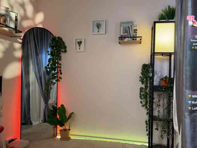 LelaRyan webcam