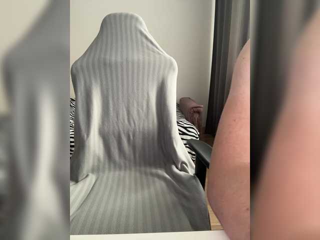 molochnaya000 live cam