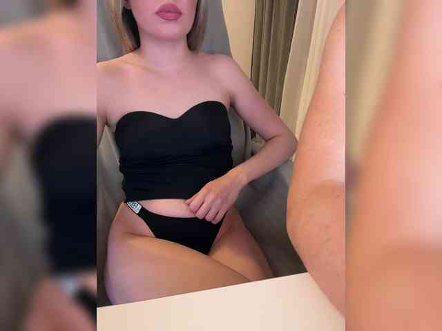 _M_O_L_O_K_O_ webcam