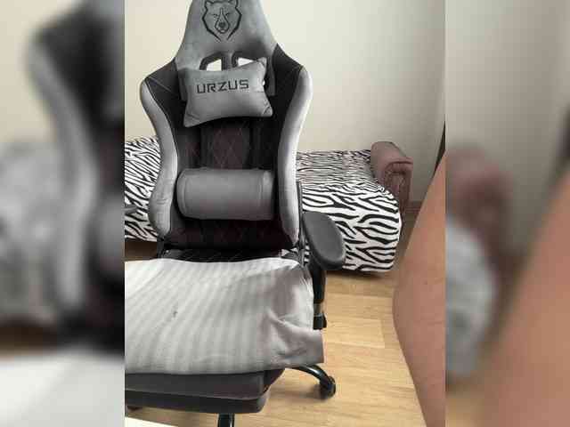 _M_O_L_O_K_O_ webcam